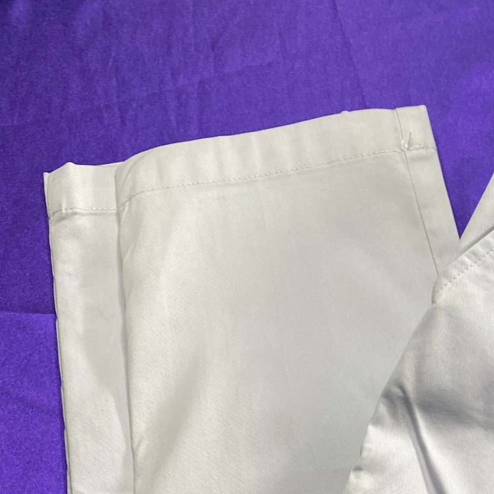 📌Khakis by GAP Cotton light purple Pants - Picture 4 of 14